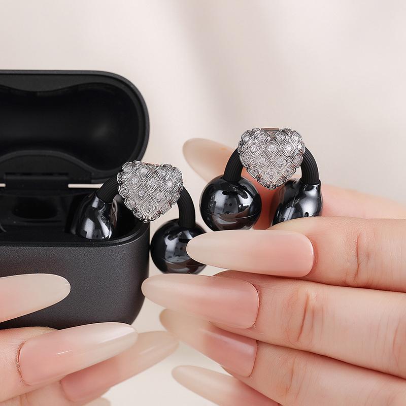 Elegant Heart Shaped Headphone Buckles Clip On Attachment For Freeclip 1 2 Zircons Embellishment