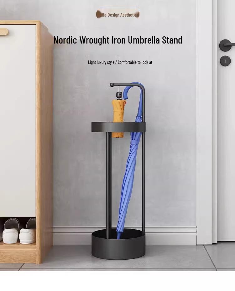 Doorway Umbrella Holder: Entryway Storage and Draining Rack