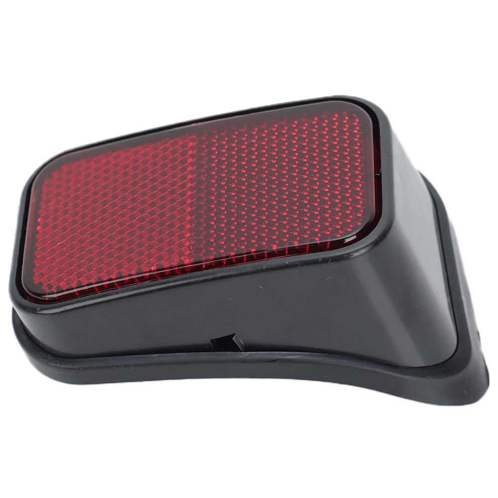 1pc Rear Bumper Tail LIghts No Bulbs for Toyota Hilux KZN165 1997-2006 81920-35030 Car Accessories Warning Reflector Lamp Kit