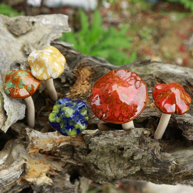 Fairy Mushroom Ornament for Yard Lawn Decoration4Pieces11.5cmHigh Garden Pottery Sculpture Random Color Landscape Ornament
