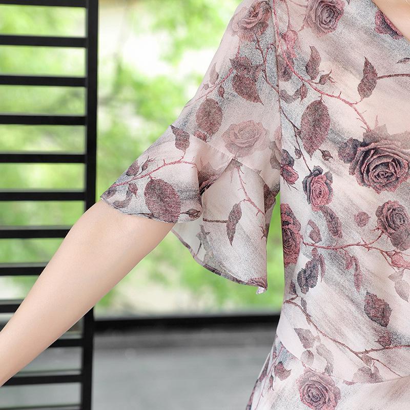 Elegant & Dignified Chiffon Short-Sleeved Dress for Middle-Aged Women - Summer 2026 Collection