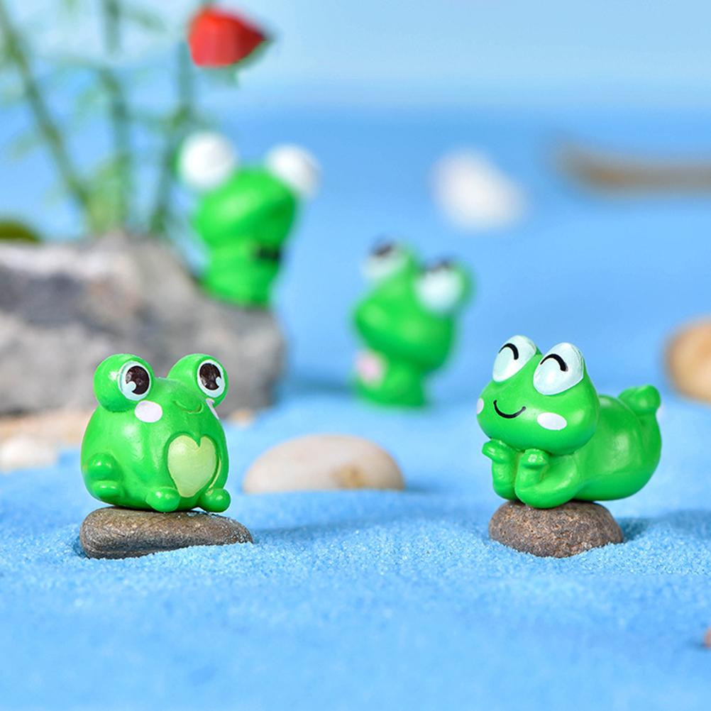6Pcs Plastic Animal Cartoon Frog Micro Landscape Little Figurine Garden Ornaments Fish Tank Doll Decoration