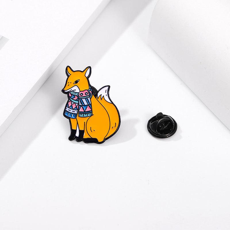 Spille Smaltate Buon Inverno Personalizzate Uccello Gatto Volpe Tartaruga Oca Spille da Bavero Spille Animali Gioielli per Maglioni Regalo per Amici