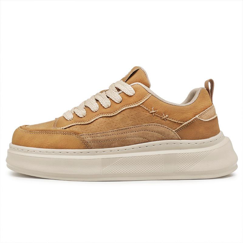 Men's Shoes Autumn and Winter New Leather Printed High-end Board Shoes Thick Sole Heightening Retro Business Casual Sports Shoes