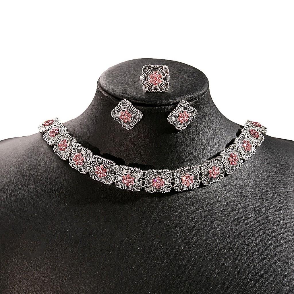 Vintage Floral Jewelry Set With Rhinestone Necklace Earrings Ring For Women