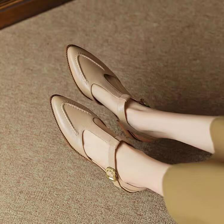 Retro Bag Head Sandals Women's 2025 Spring and Summer New Pointed T-shaped Shoes Thick Heel Soft Leather Hollow Simple Single Shoes