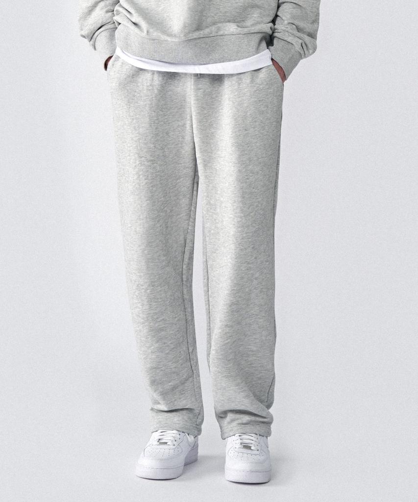 UNTAPPED STUDIO Standard Fit Sweat Training Pants