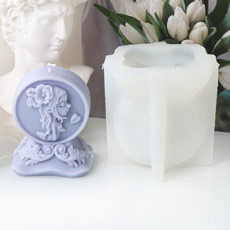 Reusable Silicone Mold Girl/Married Couple Candle Mould Creative Aromatherapy Making Mold Festive Decoration Supplies