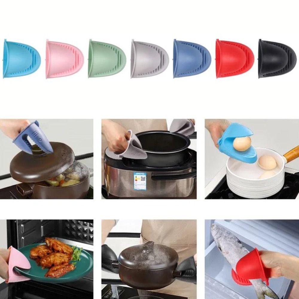 1 Pair Heat Insulation Oven Glove Anti-scalding Potholder Shark Shaped Oven Mitts  Hot Dish