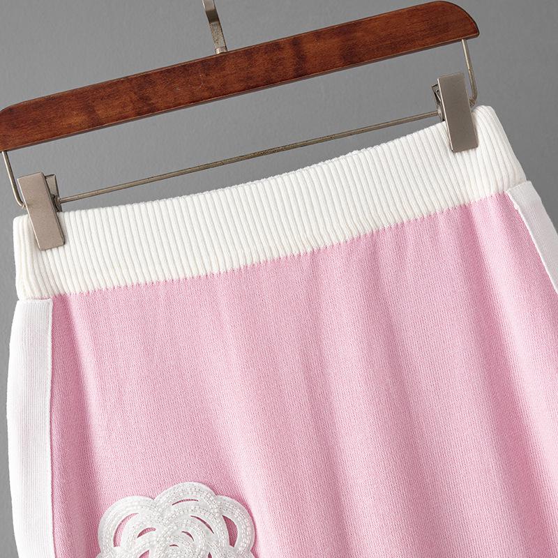European & American Embroidered Knitwear Set: Embroidered Top + Short Skirt – Fashionable, Casual, Loose Two-Piece Outfit