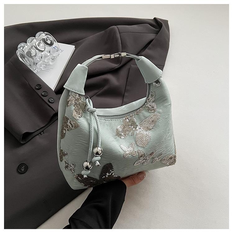 2025 spring and summer new butterfly bag leisure travel women's bag commuting literary and versatile high sense personalized messenger bag