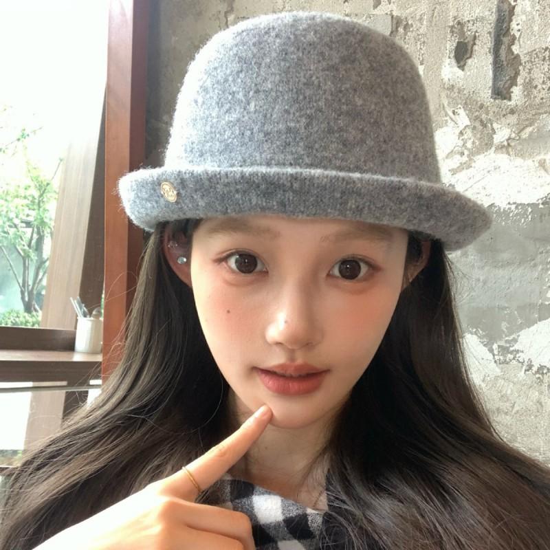 Womens Wool Blend Floppy Brim Hat Vintage Hepburn Style Beret Cap Elegant Face-Framing Wide
