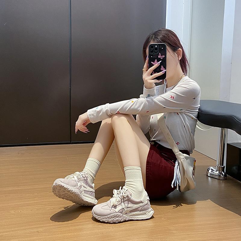 

Little White Shoes Women s Spring New is Female Student Leisure Sports Versatile Board Shoes Street Shooting F 35 бежевый