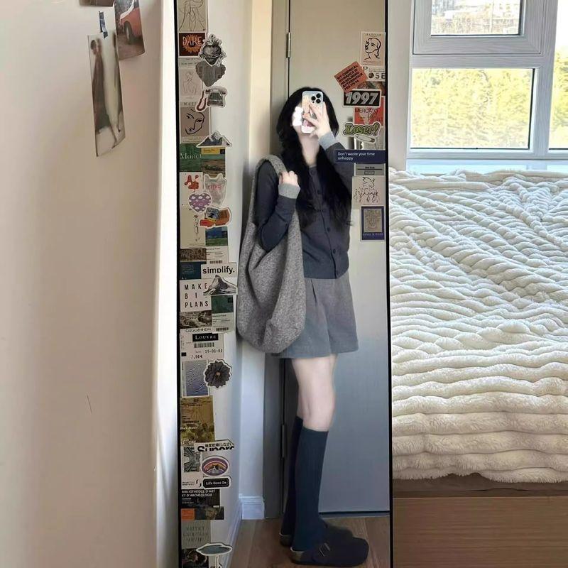 

Весенняя одежда Вязаный кардиган-свитер серого цвета из двух частей Женский 2025 Новый Короткий Трикотажный Верхняя одежда Шикарный Корейская серия Топ Dark gray + Gray Fake Two-Piece Cardigan 2XL