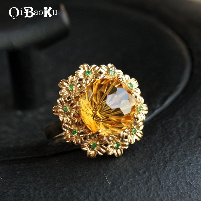 

Vintage-Inspired Floral Ring with Yellow Crystal Exquisite Golden Flower Design Statement for Women Elegant Daily Wear resizable