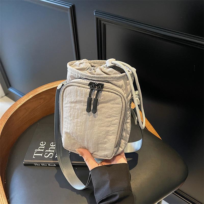 New Crossbody Shoulder Kettle Bag, Men's and Women's Mobile Phone Bag, Niche Yoga Bag, Running Sports Outdoor Portable Bag