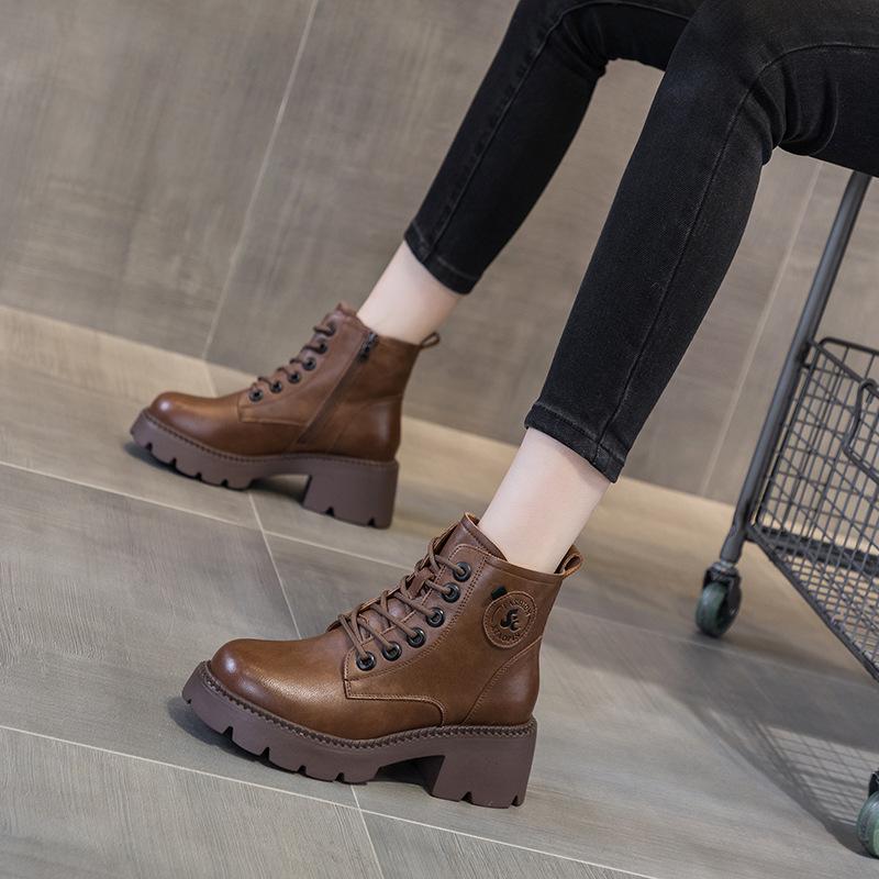 Martin boots women's fashion British style boots 2025 autumn and winter new fashion leather thick soles to increase the height of retro boots for wo