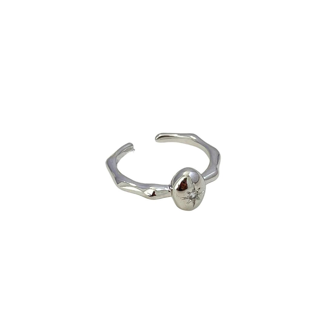Geometric Hollow Croissant Open Ring for Women - Trendy, Unique Design for Index Finger
