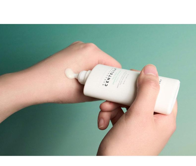 SKIN1004 Madagascar Centella Tea-Trica Soothing Sun Milk SPF50+ PA++++ 50ml