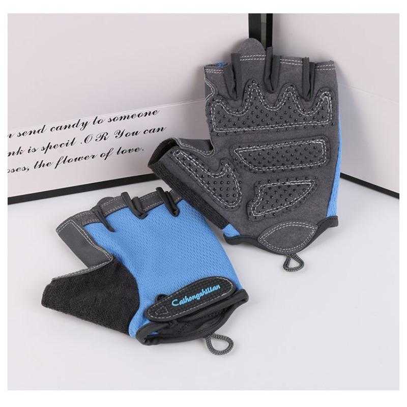 

Sports and Fitness Gloves for Men and Women for Summer Thin Non Slip Wear Resistant Equipment Training Yoga Outdoor Cycling Half Finger Gloves S