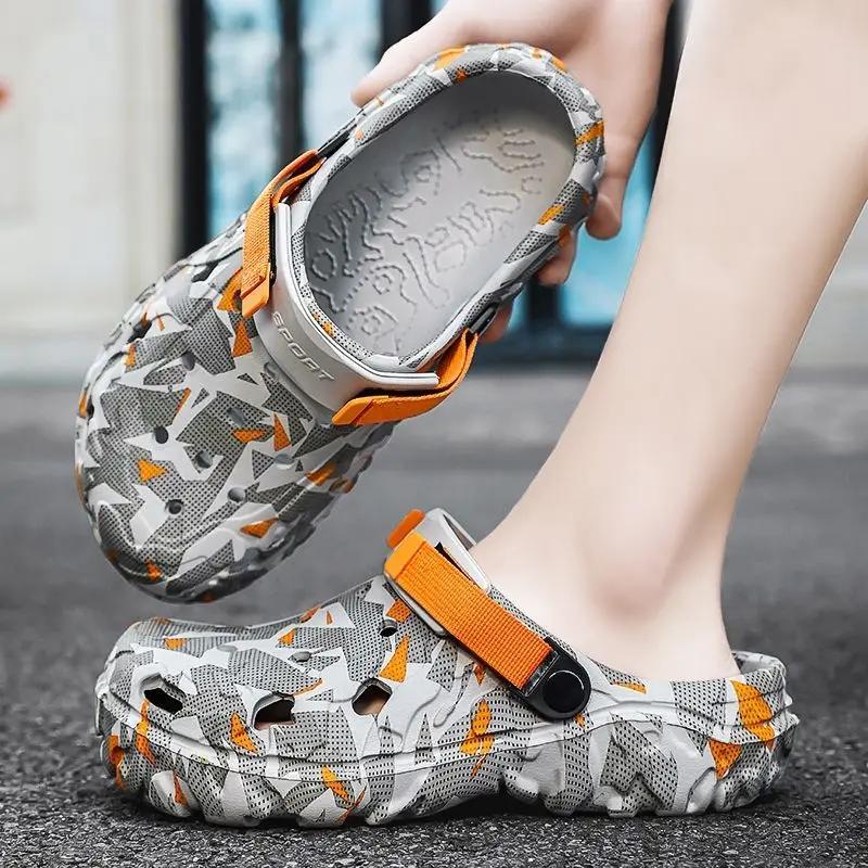 Fashion Male Slipper Beach Men's Shoe Hole Slides Platform Casual Clappers 2025 Fashion Cheap Shoes Liquidation Adult Designer Luxury
