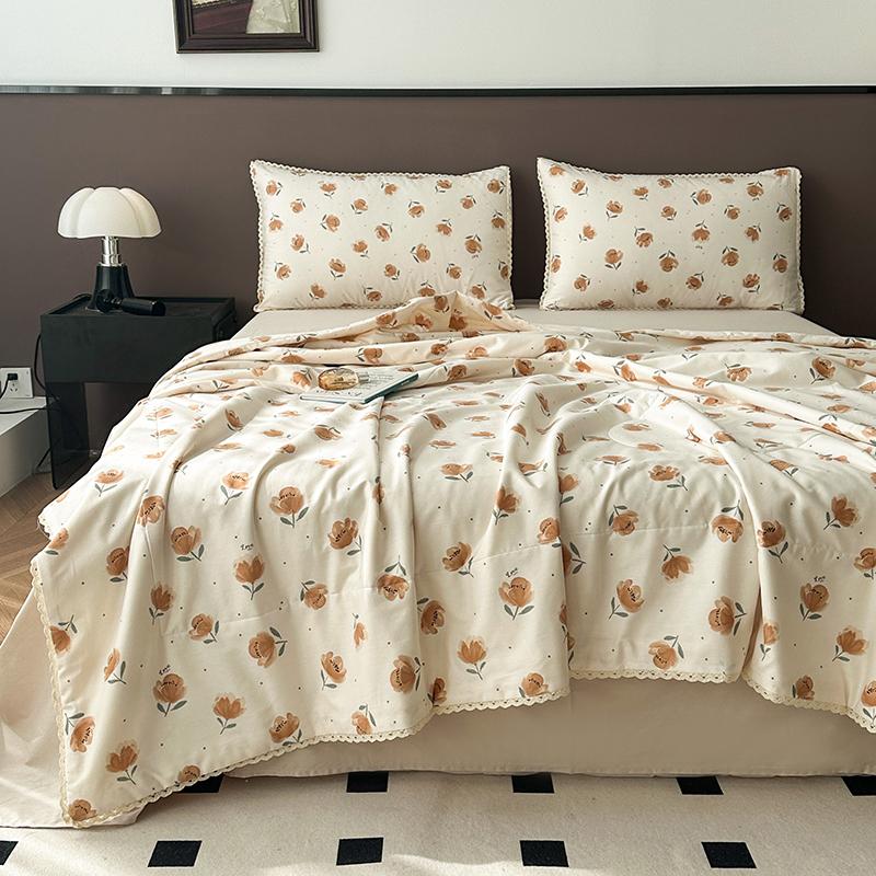 

Rose Garden Vintage Floral Summer Quilt Khaki 100% Cotton Reversible Thin Comforter Bedding Set Air Conditioner Quilts Bedspread 150x200cm Only Quilt
