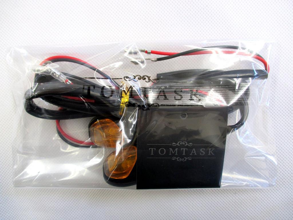 YJ Sports Tomtask Motorcycle Turn Signal, LED Paste Crucifixion, Universal Cowl, Left and Right