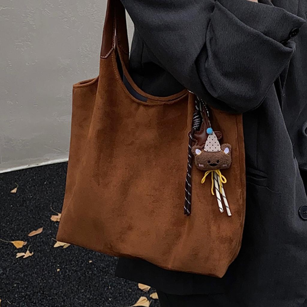 Fashion Suede Tote Bag Women's 2025 New Retro Daily Shoulder Bag Large Capacity Casual Commuter Underarm Bag