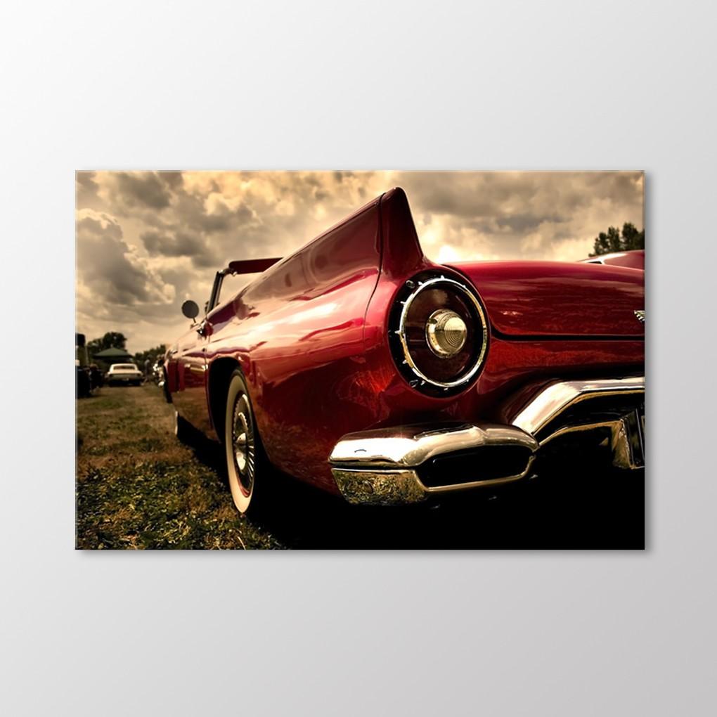 

Красный классический автомобиль картина