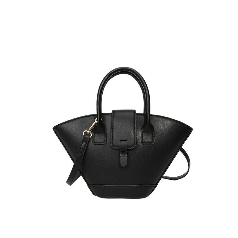 Fashionable leather ladies' handbag - exquisite classic design, highly popular, with elegant French-style lining, essential for daily commutes, retro