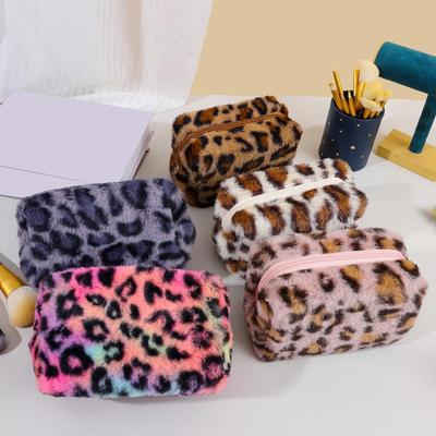 Leopard Print Cosmetics Storage Bag For Women Plush Large-Capacity Makeup Bag Portable Travel Storage Bag Gift