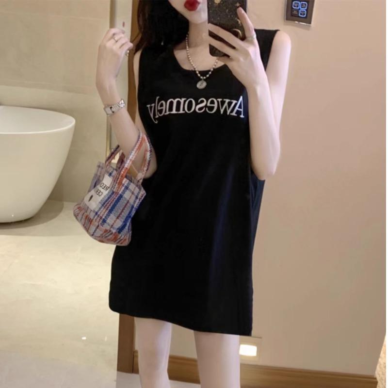 Halter Tank Top Female with Summer Student Athleisure Sleeveless T-shirt Skirt Sexy Top