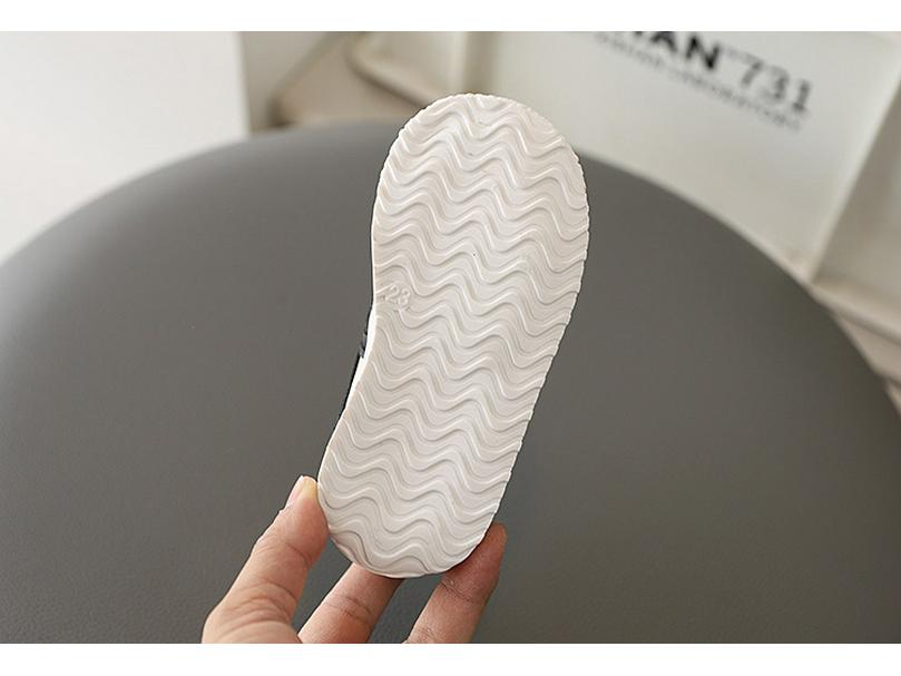 Kids' Stylish Velcro Loafers - Spring/Autumn 2026: Comfy White Shoes for Toddler Girls & Boys