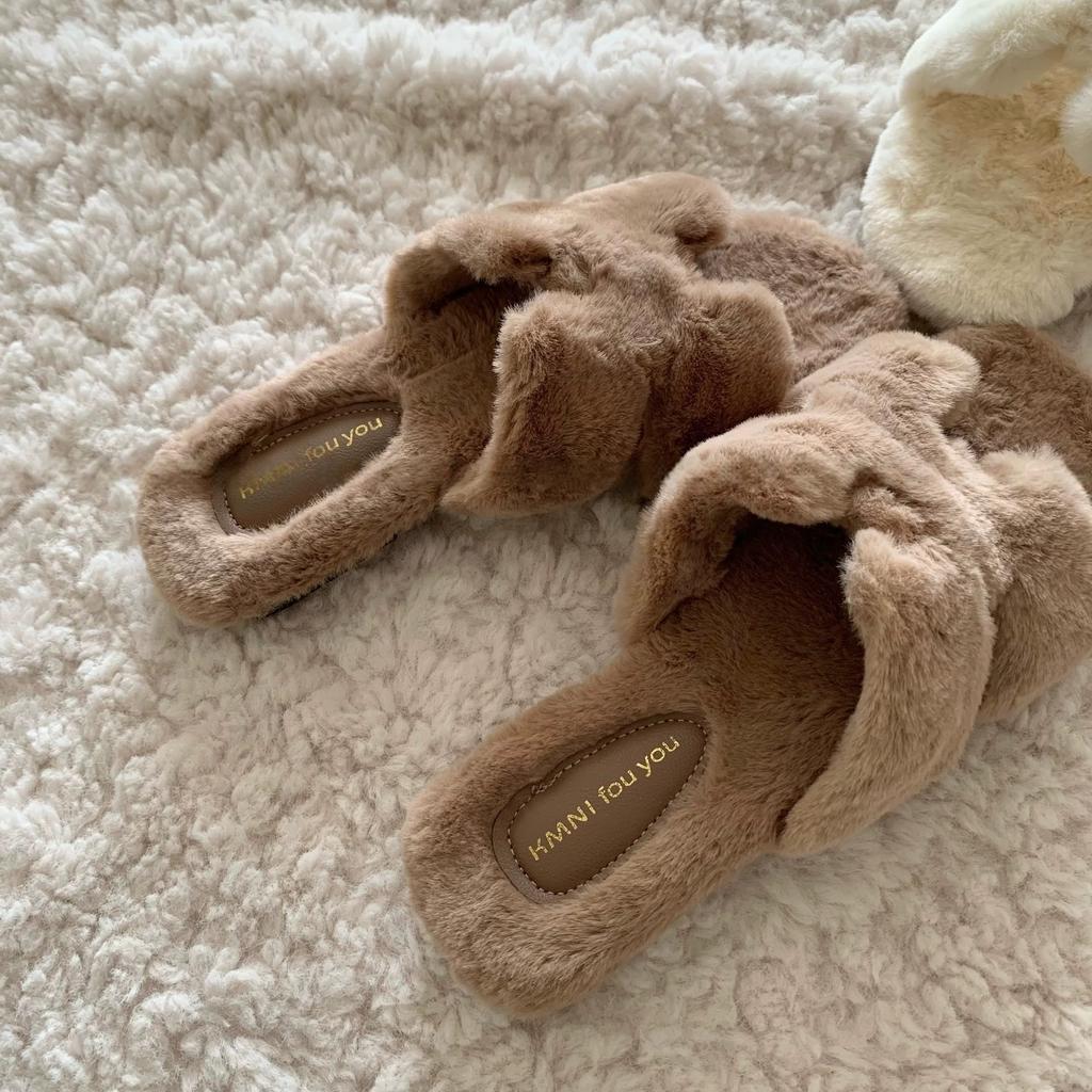Exquisite! Gentle! Old Money~ INS Fairy Night Wind Fluffy Slippers Autumn and Winter Lazy One-word Drag Non-slip French Style