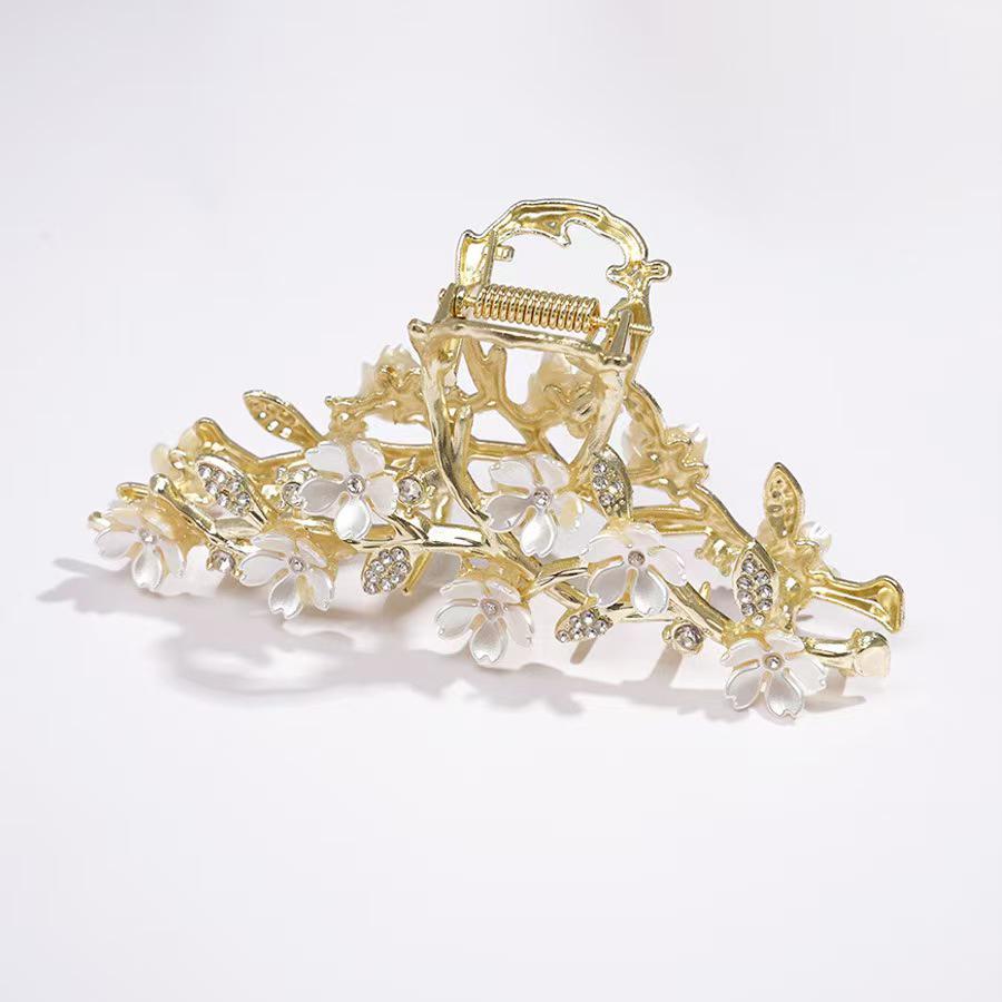 Elegant 2026 French-Style Large Claw Clip for Women - High-End Hair Accessory