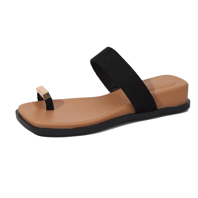 Einwort-Gürtel Oberbekleidung Zehensandalen Sommer 2025 neue flache Hausschuhe Damen Strand Keilabsatz Hausschuhe Damenschuhe