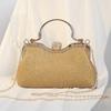 Glamouröse Muschelförmige Handtasche mit Strasssteinen und Satinfutter für festliche Anlässe und den täglichen Gebrauch