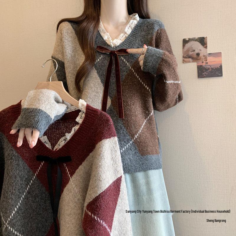 Women's Wine Red Argyle Knitted Sweater with Lace Bow - 2025 Autumn/Winter Retro Collection