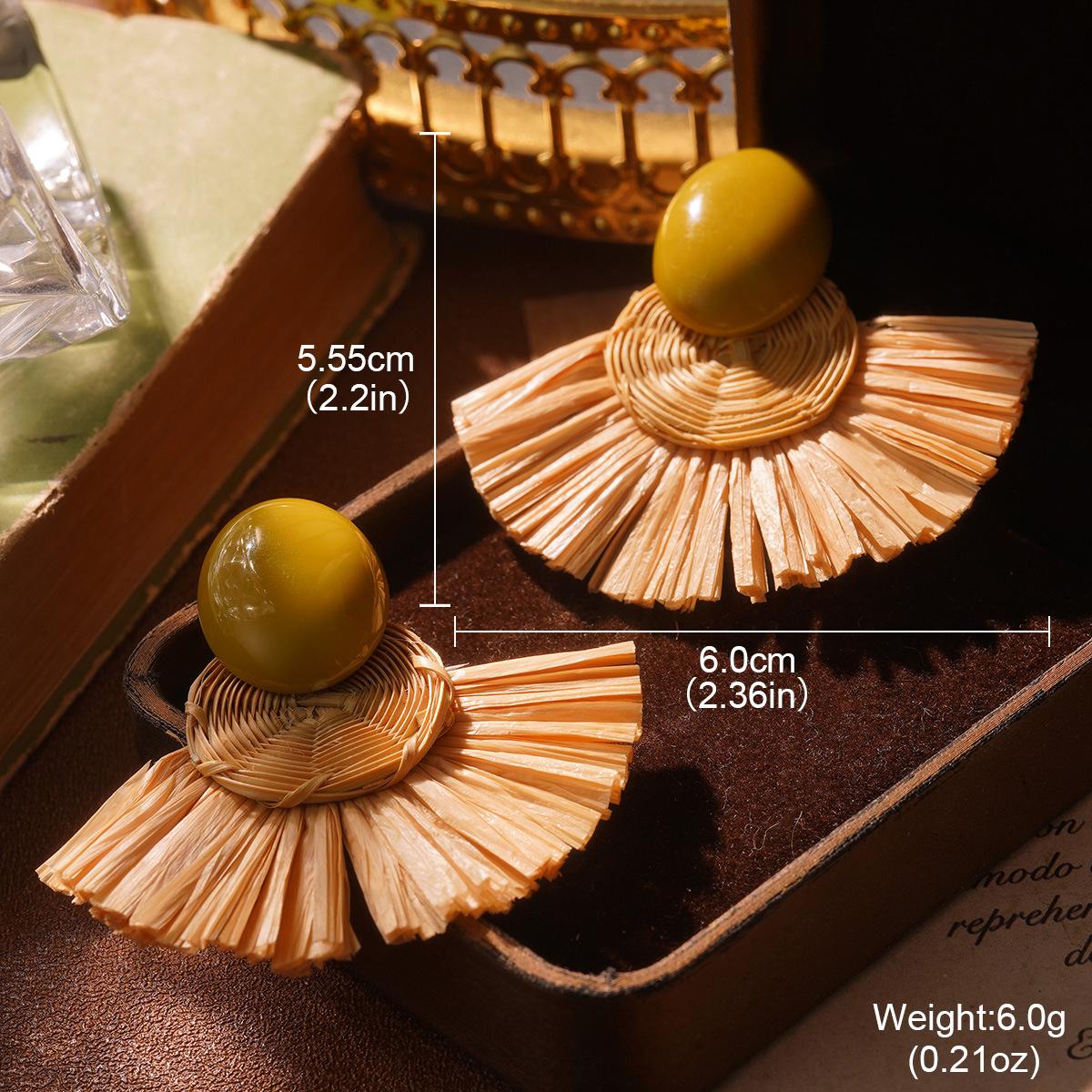 

French retro ins vacation rattan earrings geometric women s spring and summer high sense medieval niche earrings temperament jewelry