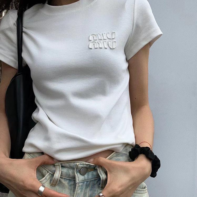 

Women s Slim Fit Round Neck Cotton T-Shirt - Short Sleeve, Simple Summer Design with Embroidered Lettering Large