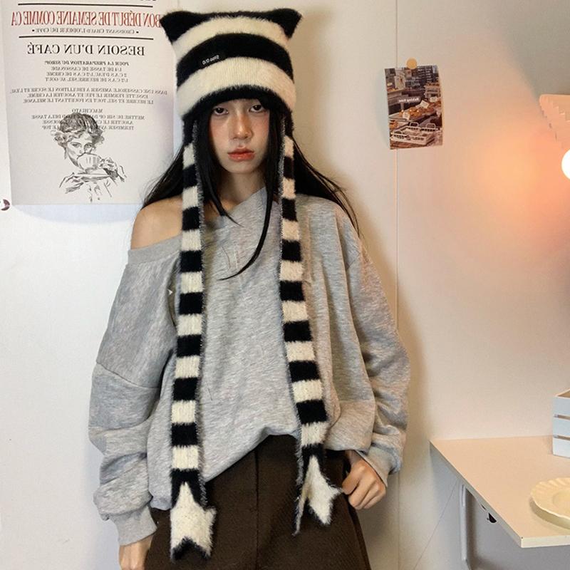 

Y2K Subculture Girl Sweet Cool Style Hat Star Striped Plush Knitted Hat білий