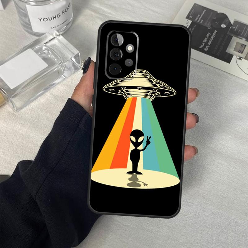 Cartoon Space Alien UFO Case For Samsung Galaxy A56 A36 A16 A33 A13 A23 A52 A32 A12 A54 A34 A14 A53 A15 A35 A55 A17