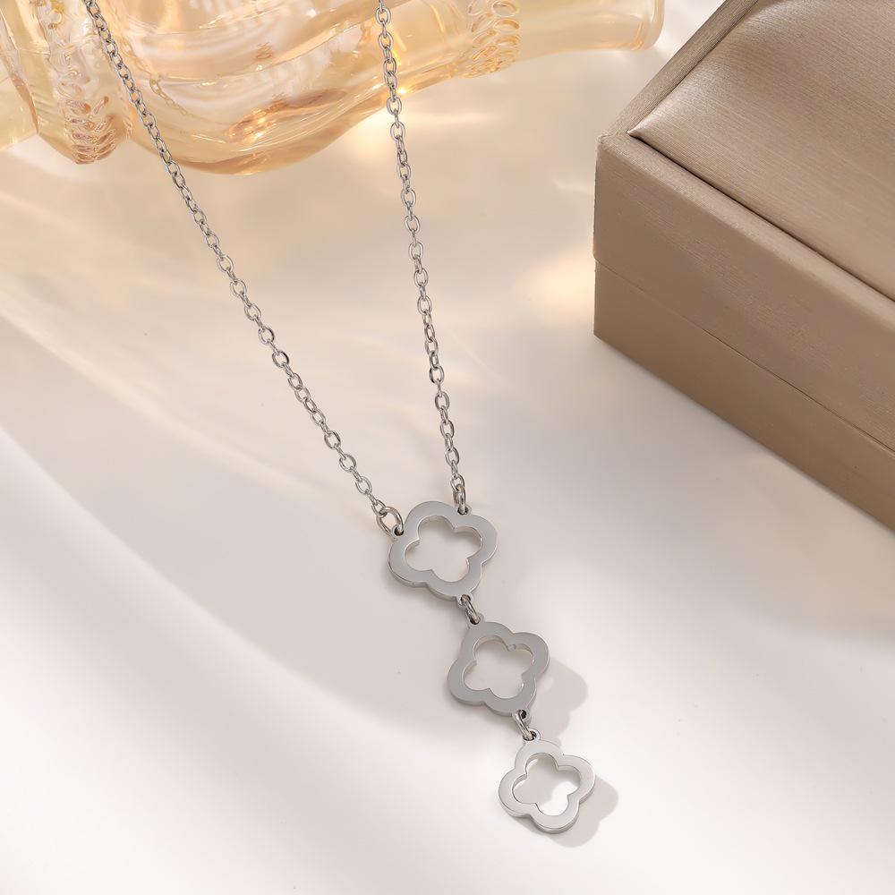 18K Gold Stainless Steel Four-Leaf Clover Jewelry Set: Bracelet, Necklace & Earrings for Women