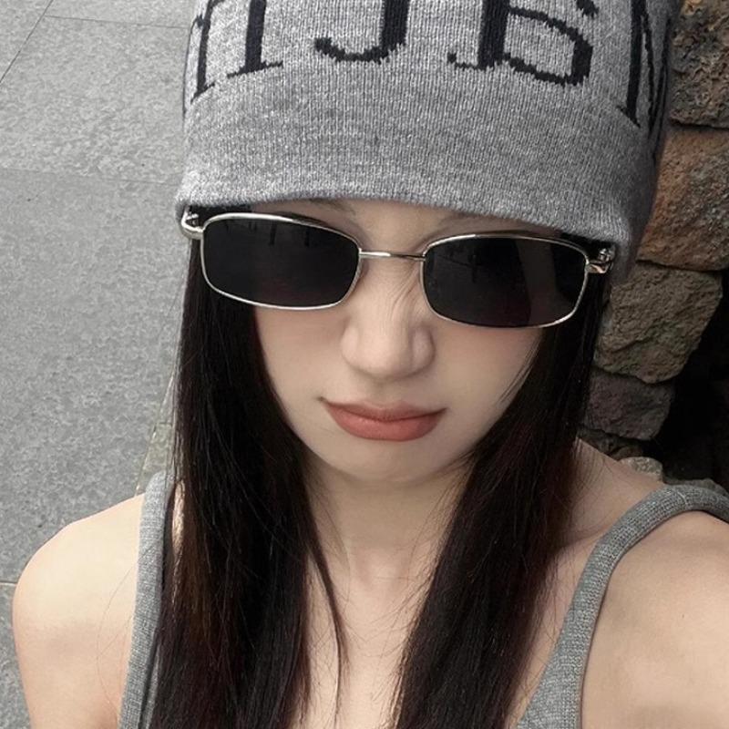 Fashion Small Rectangle Sunglasses for Men Women Square Driving Sun Glasses Luxury Brand Metal Frame Eyewear
