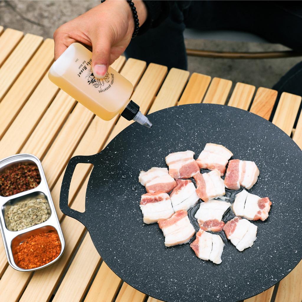 Oil Dispenser Bottle for Camping Oil Dispensing Bottle with Twist Top Lid Squeeze Bottle Liquid Condiment Container