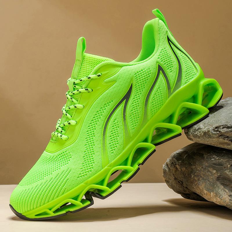 Fashion White Walking Sneakers Men Large Size 48 Sport Basketball Shoes For Men High Quality Street Style Shoes Male Sneakers