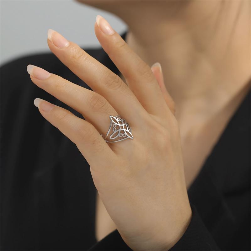 Witch Knot Stainless Steel Ring for Women Wiccan Cross Celtics Knot Protection Amulet Jewelry Gift
