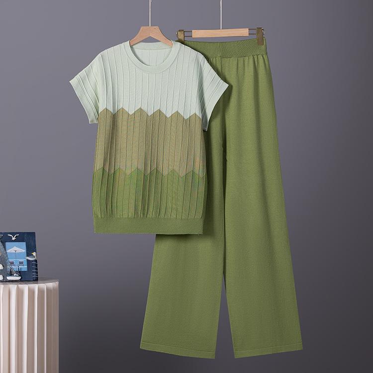

Gradient Color Sleeveless Knit Top & High-Waist Wide-Leg Pants Set One Size зелений