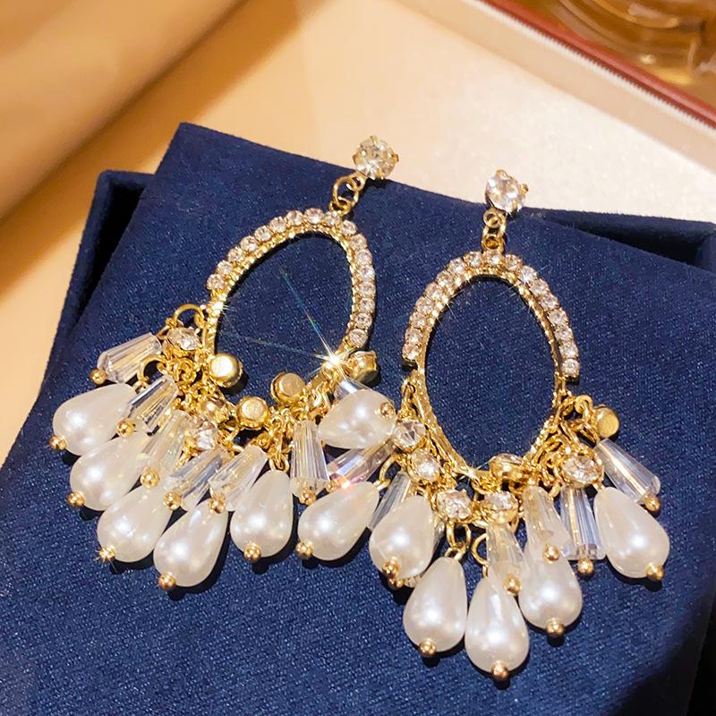 Gold-Plated Vintage Bow Pearl Earrings - Luxury Niche Design Stud Jewelry