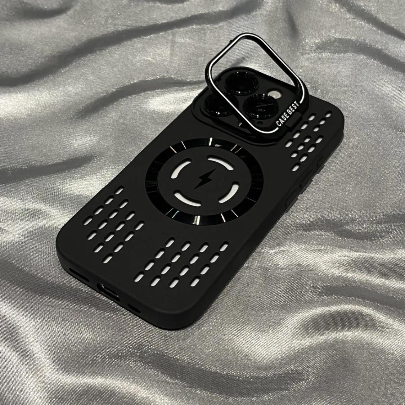 

Точка замерзания Рассеивание тепла Полый Магнитная адсорбция Подходит для чехла для мобильного телефона Apple 16promax Защитный чехол с кронштейном для объектива iPhone 13 iPhone 14 Pro Max